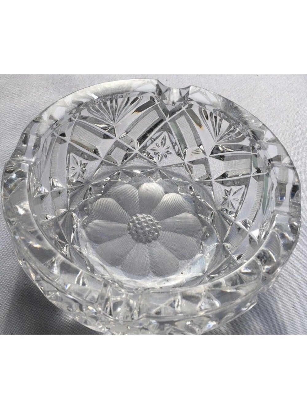 Vintage Mid Century Cigar Ashtray American Cut Crystal Flower Center